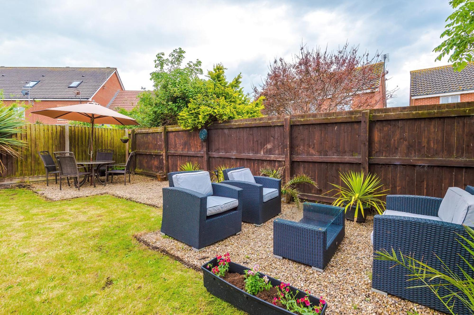 Beach Retreat With Hot Tub Sleeps 8 Prestatyn Exterior photo